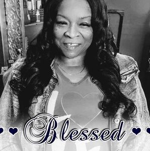 Meet your Posher, Regina